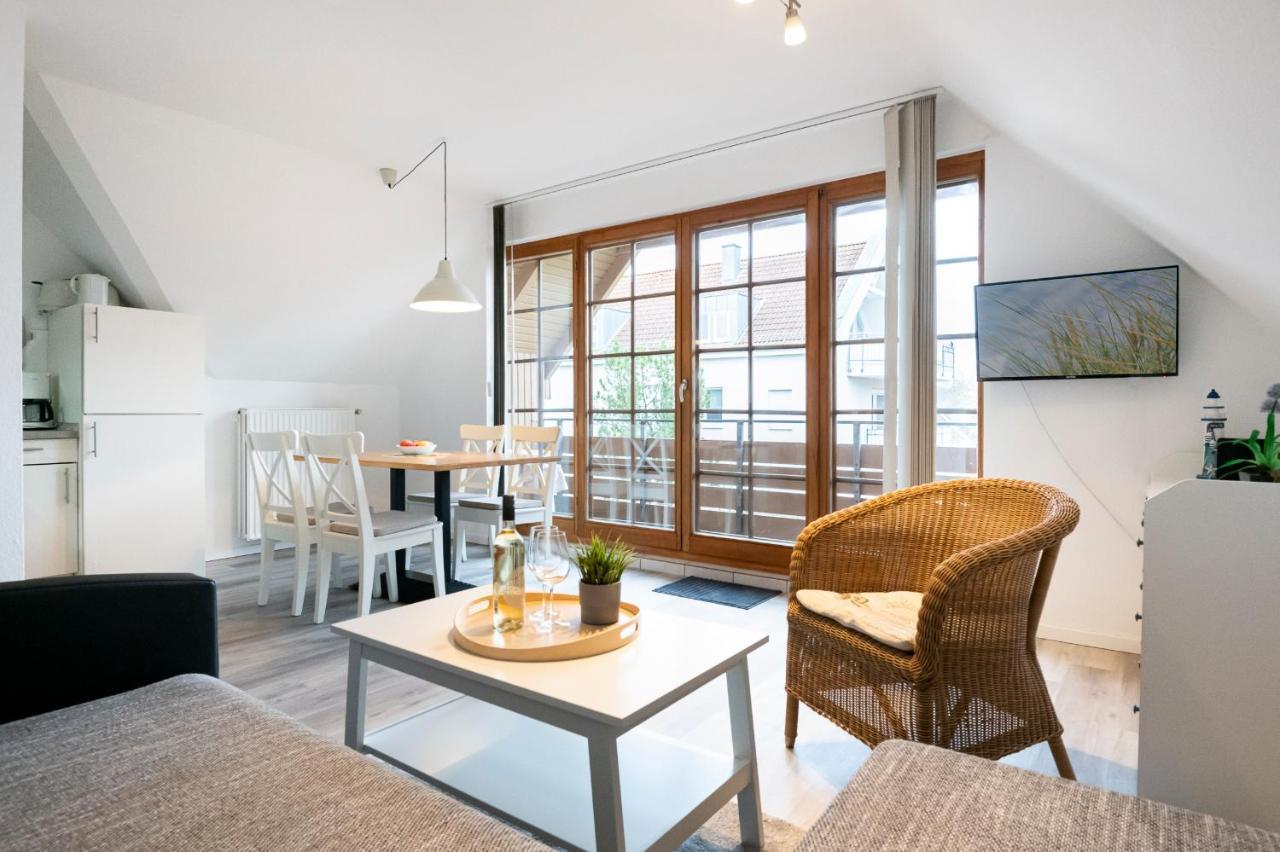 Ferienwohnung Windgefluester Mit Balkon In Scharbeutz Extérieur photo